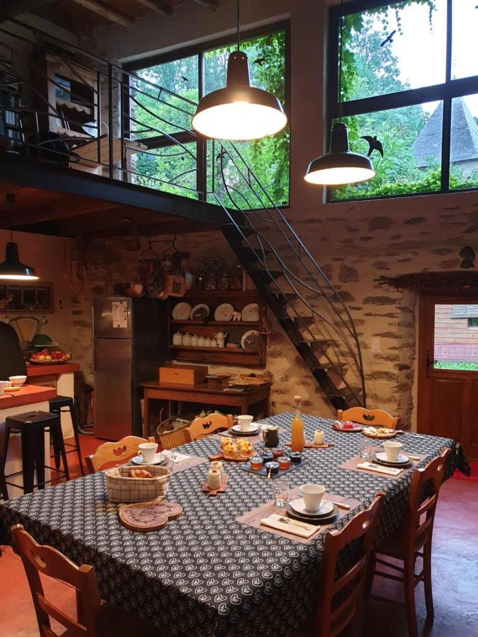 chambre et table d'hôtes La Grande Ourse Sauveterre-de-Comminges Extérieur photo