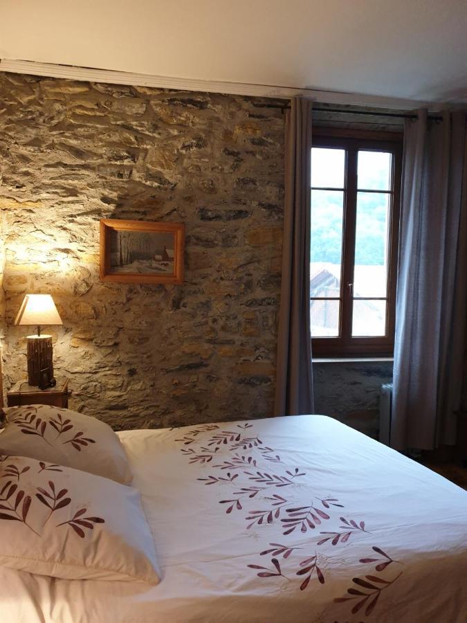 chambre et table d'hôtes La Grande Ourse Sauveterre-de-Comminges Extérieur photo