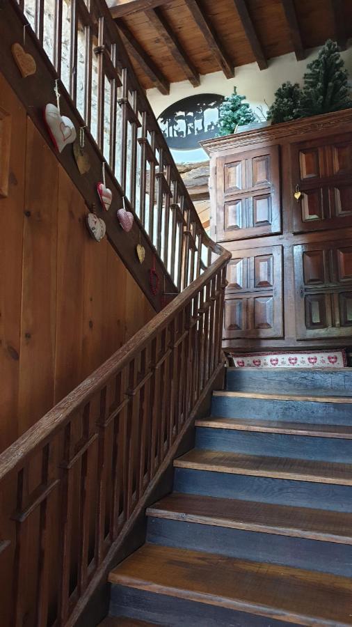 chambre et table d'hôtes La Grande Ourse Sauveterre-de-Comminges Extérieur photo